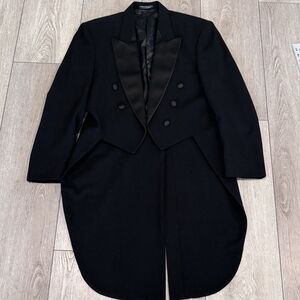 Neil Allyn Men's Wool Tux Jacket With Tails Size 38R Formal Wedding Tuxedo Coat